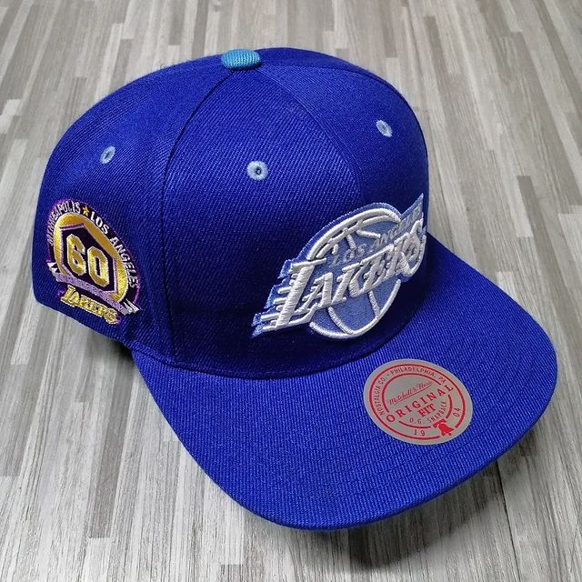 Los Angeles Lakers snap back