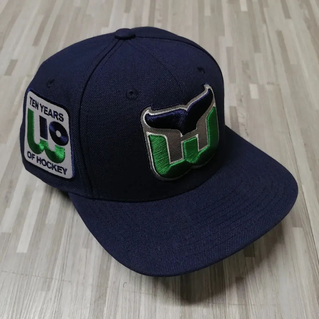 Hartford Whalers Snap back
