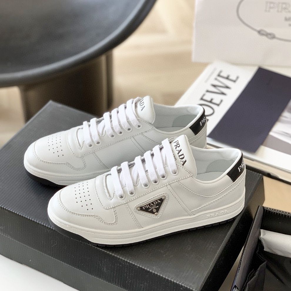 Lagerfeld sneakers shoe